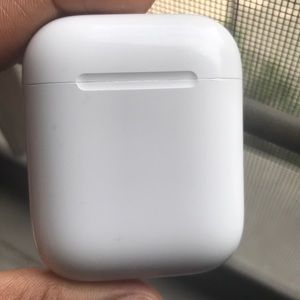 Apple AirPods